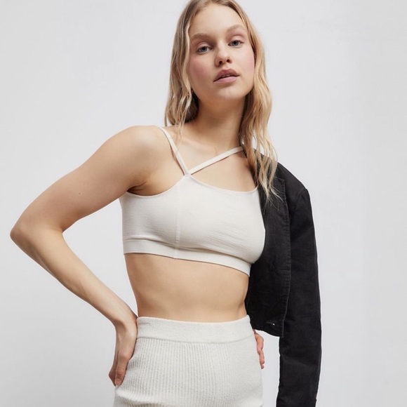 Out From Under Lucky Seamless Asymmetrical Bra Top NWT Size XS/S - Ivory - Picture 2 of 9